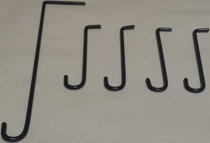 4 hanger brackets & hanging tool